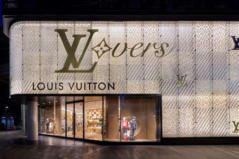 billetterie louis vuitton|Louis Vuitton pop show.